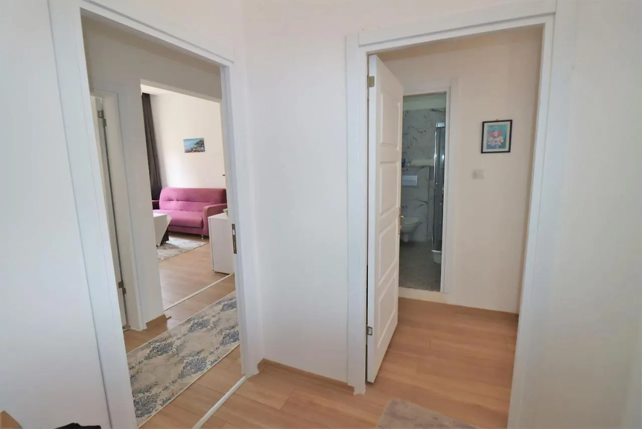 Feine Wohnung Mitten Im Zentrum Kuşadası
