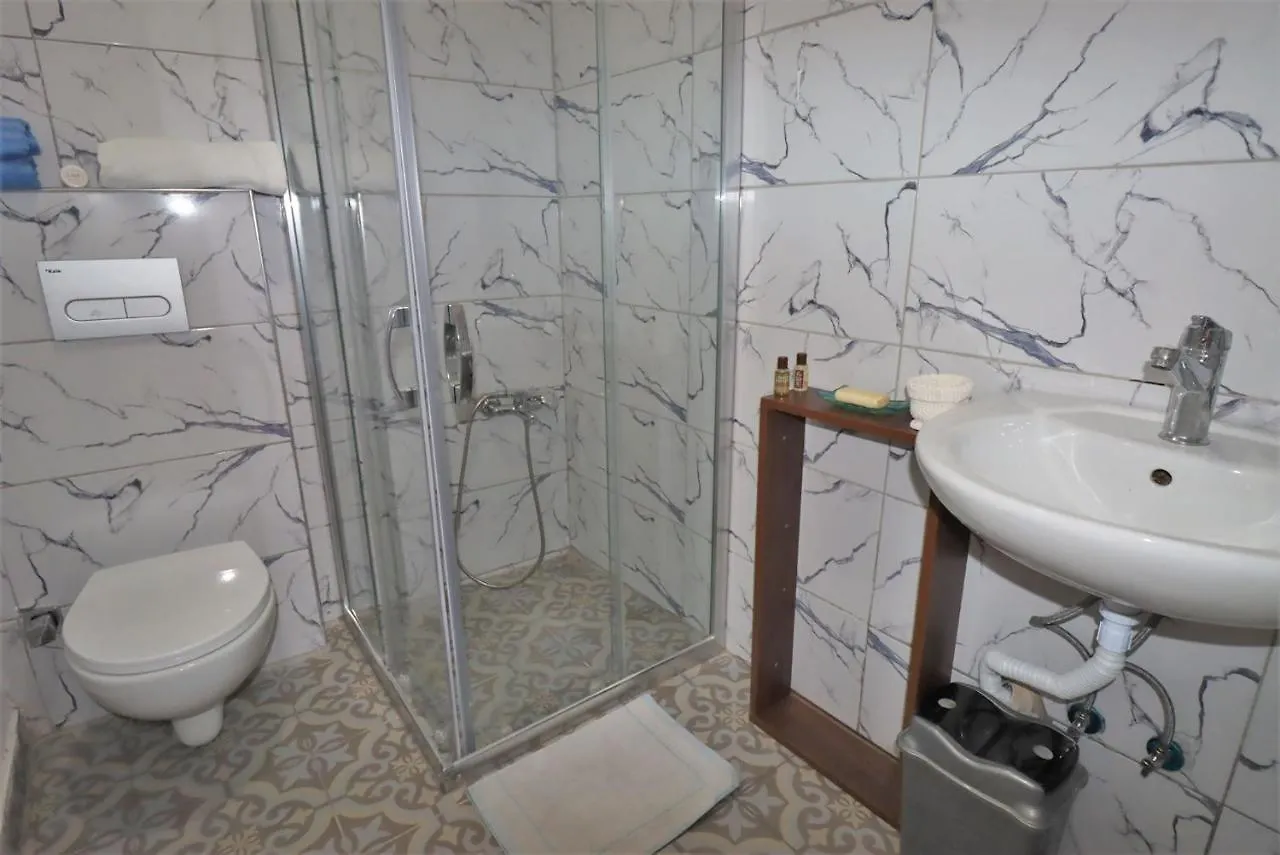 Feine Wohnung Mitten Im Zentrum Kusadası